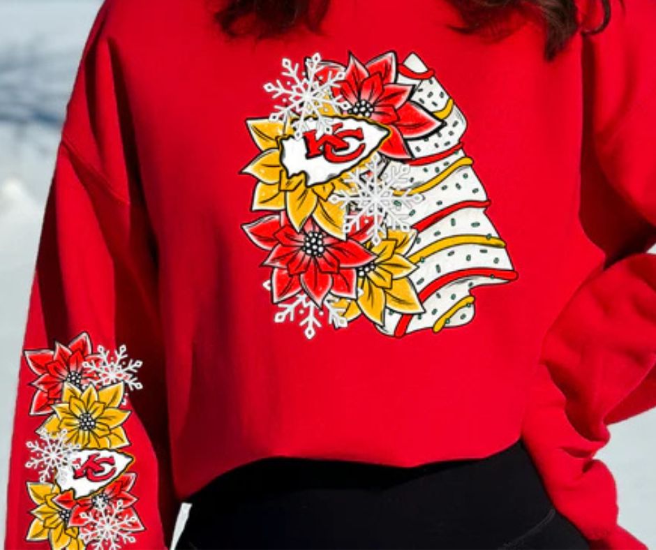 Christmas Kansas City Chiefs Football Christmas Tree Cake Floral Design Crewneck Sweatshirt